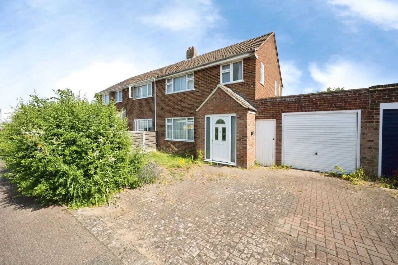 3 bed house for sale — Aspen Avenue, Bedford, Bedfordshire, MK41