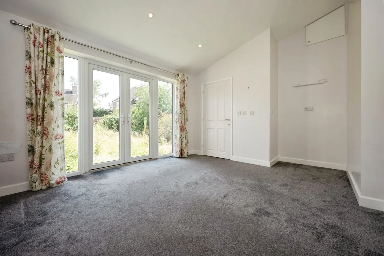 Aspen Avenue, Bedford, Bedfordshire, MK41, photo 4