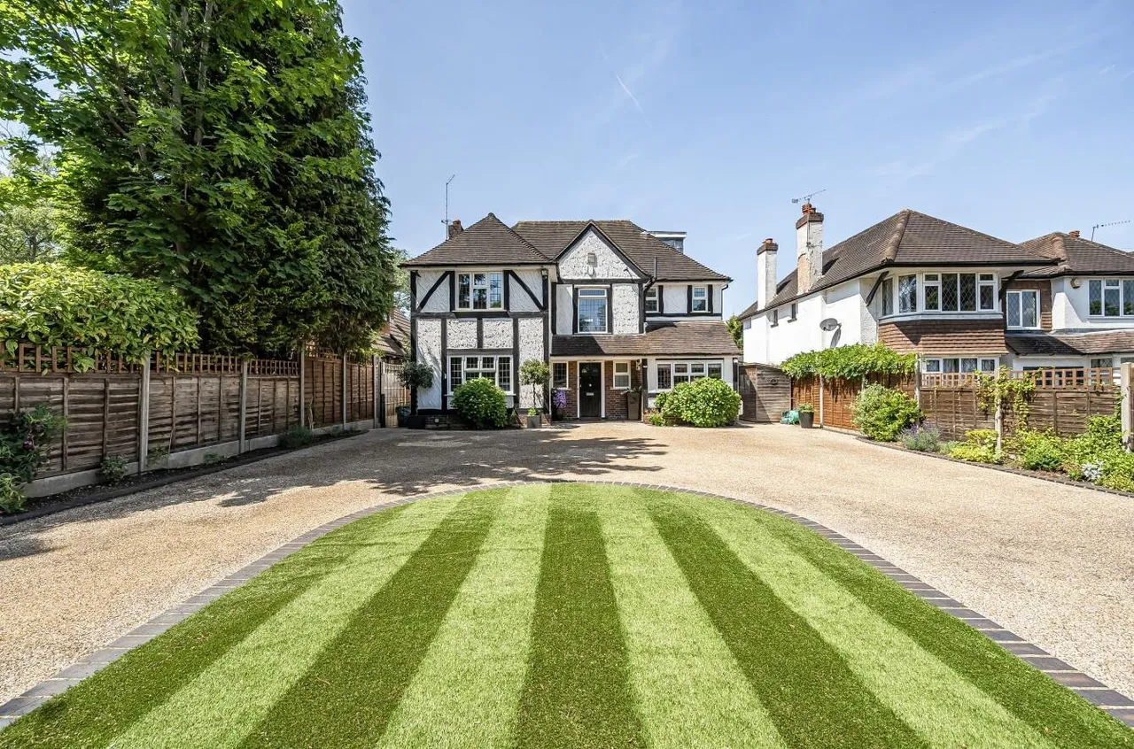 Sandy Lane, South Cheam, Surrey, SM2 7EP, photo 6