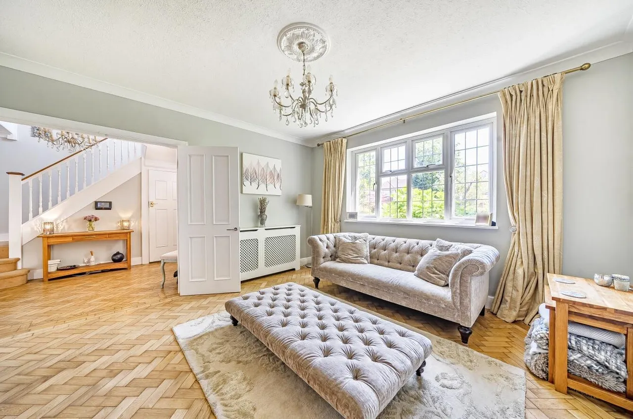 Sandy Lane, South Cheam, Surrey, SM2 7EP, photo 8