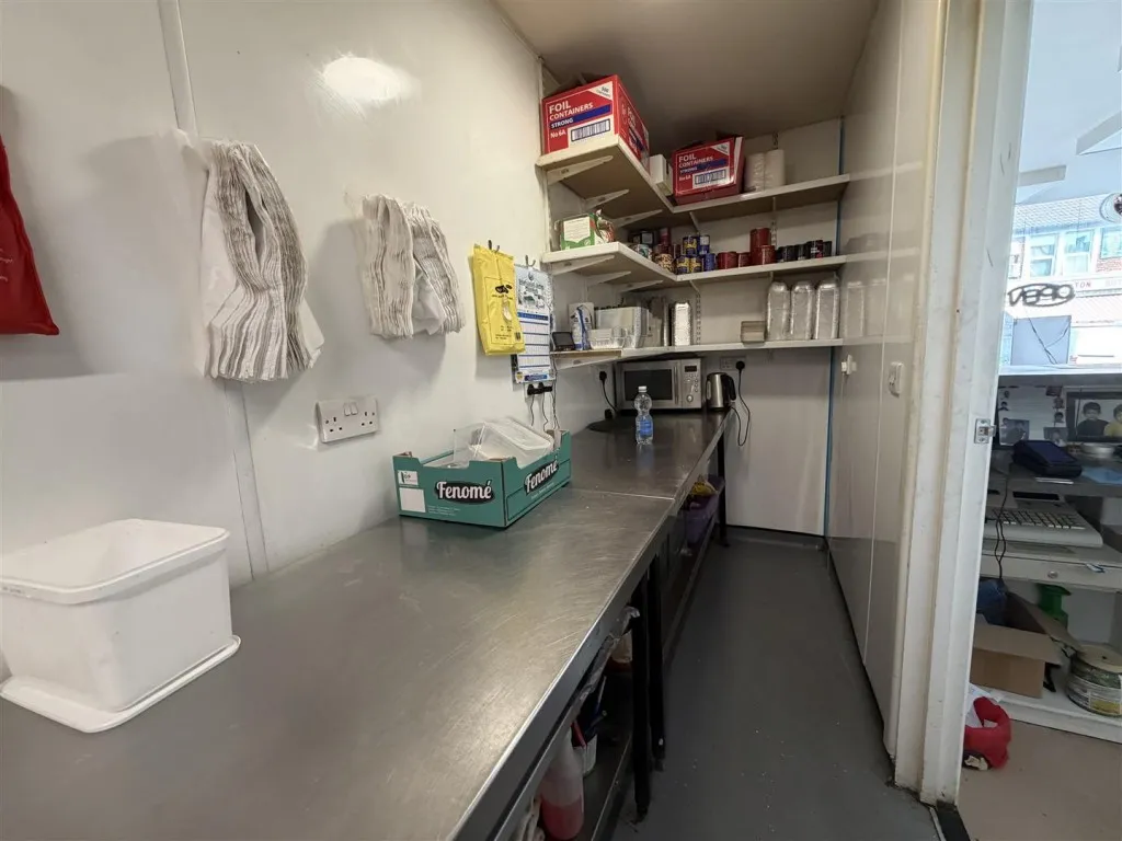 Gloucester Road, Horfield, Bristol, BS7 8TR, photo 8