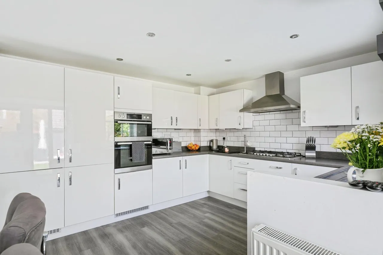 Mahaddie Way, Warboys, PE28, photo 5