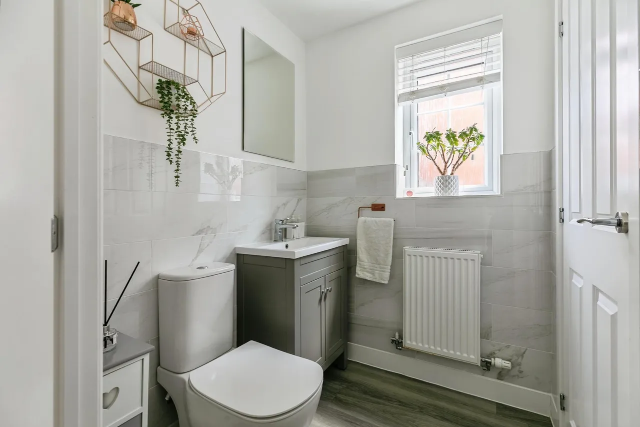 Mahaddie Way, Warboys, PE28, photo 13