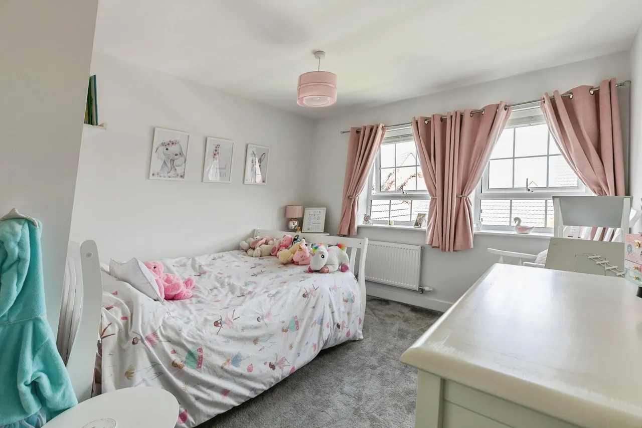 Mahaddie Way, Warboys, PE28, photo 17