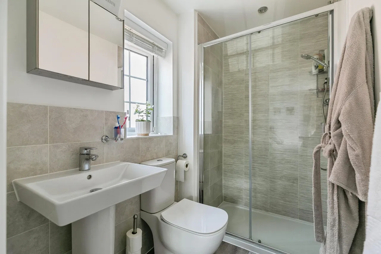Mahaddie Way, Warboys, PE28, photo 16