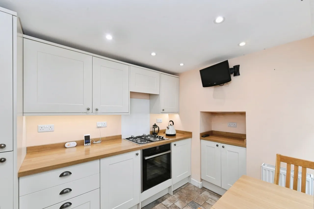 Treneglos Terrace, Newlyn, TR18, photo 4