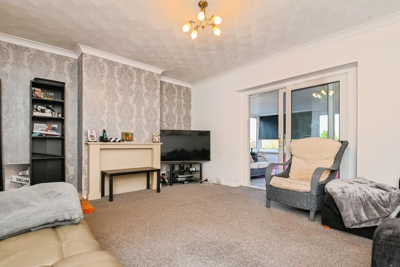 Point Clear Road, St. Osyth, Clacton-on-Sea, Essex, CO16, photo 3