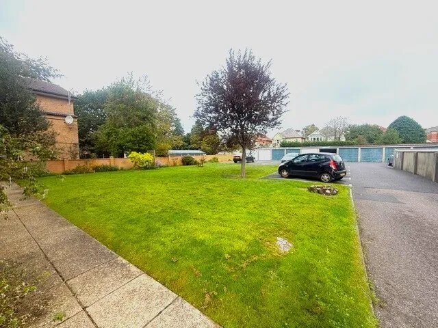 Richmond Park Road, Bournemouth, BH8, photo 4