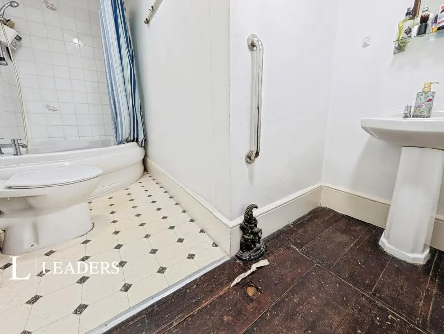 Bath Road, Worthing, BN11, photo 7