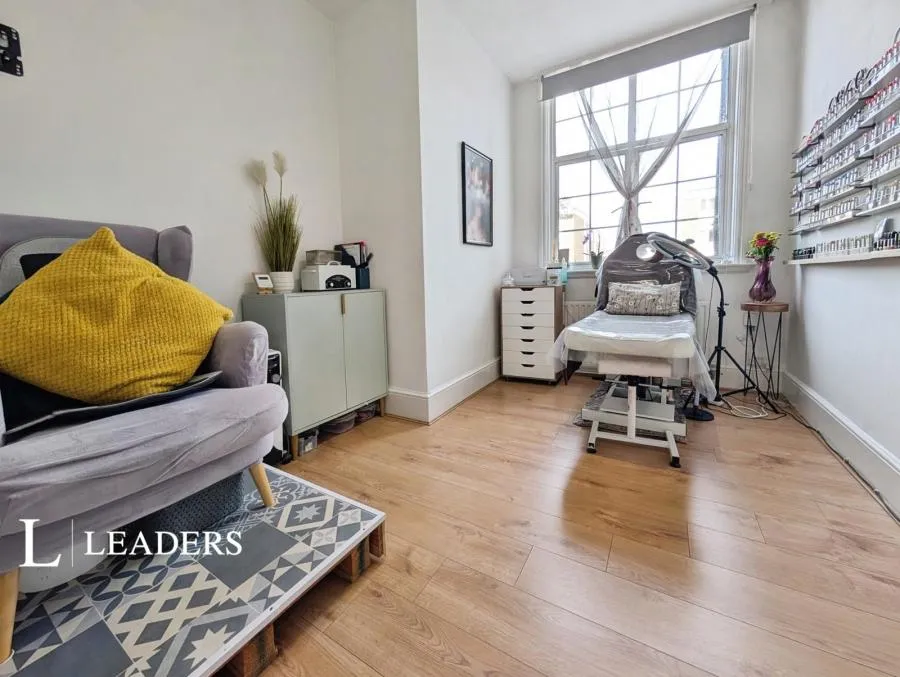 Bath Road, Worthing, BN11, photo 5