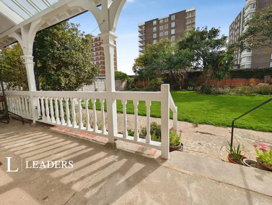 Bath Road, Worthing, BN11, photo 9