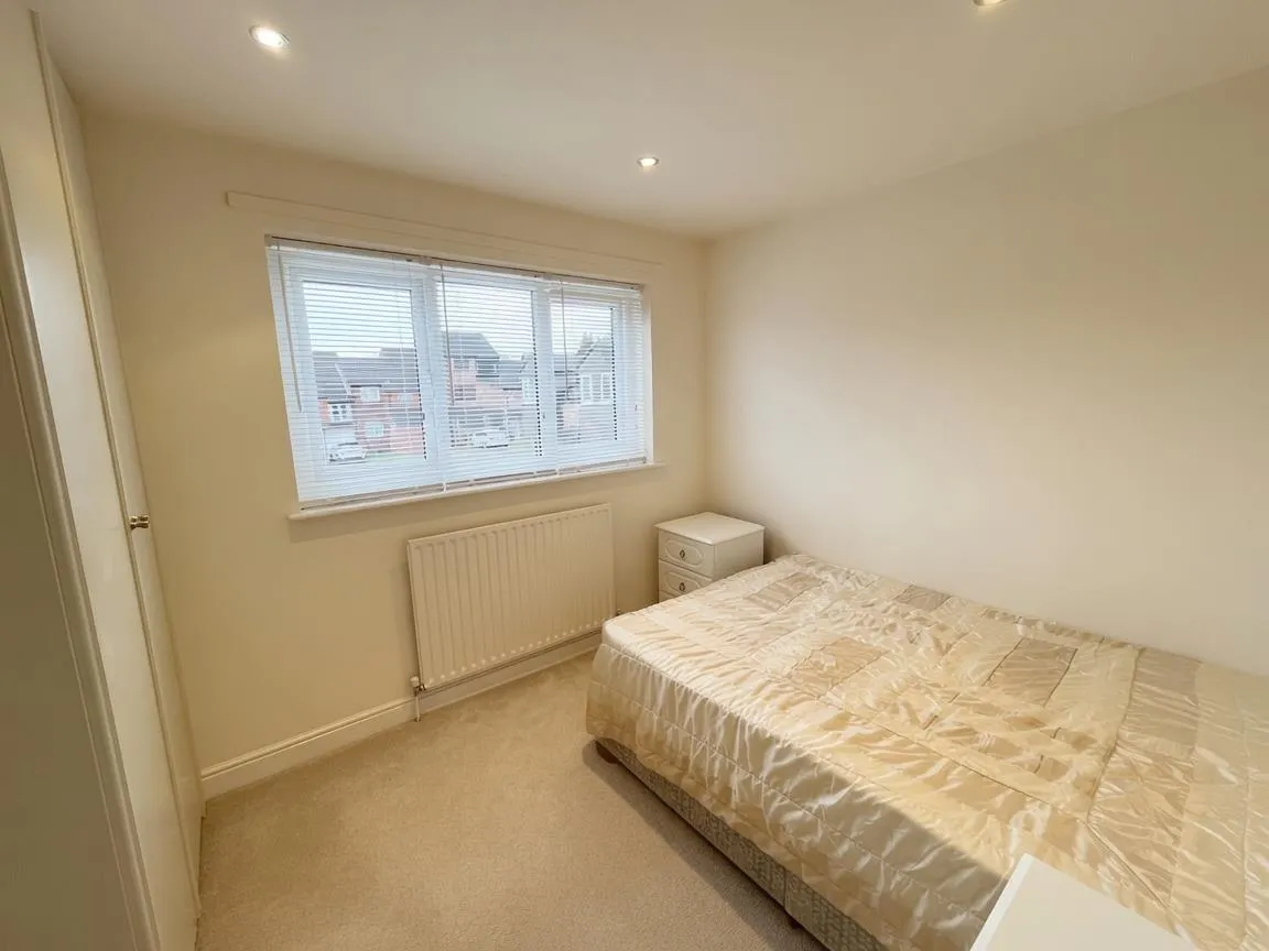 Gatcombe Mews, Wilmslow, SK9, photo 6