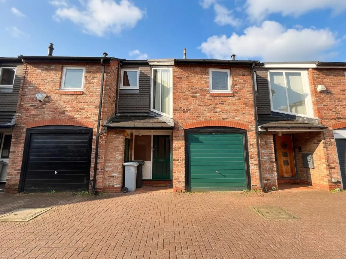 Gatcombe Mews, Wilmslow, SK9, photo 5