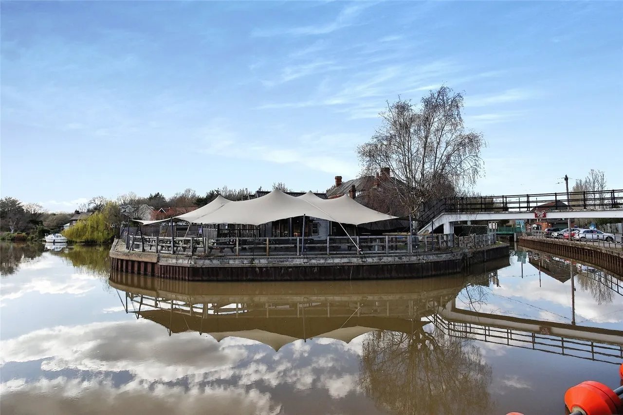 Laddingford, Maidstone, ME18, photo 11