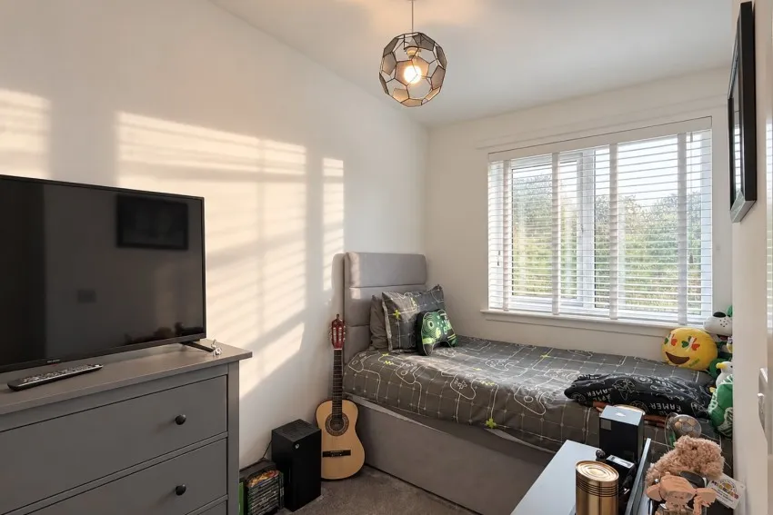 Rosslyn Court, Kirkcaldy, KY1, photo 14