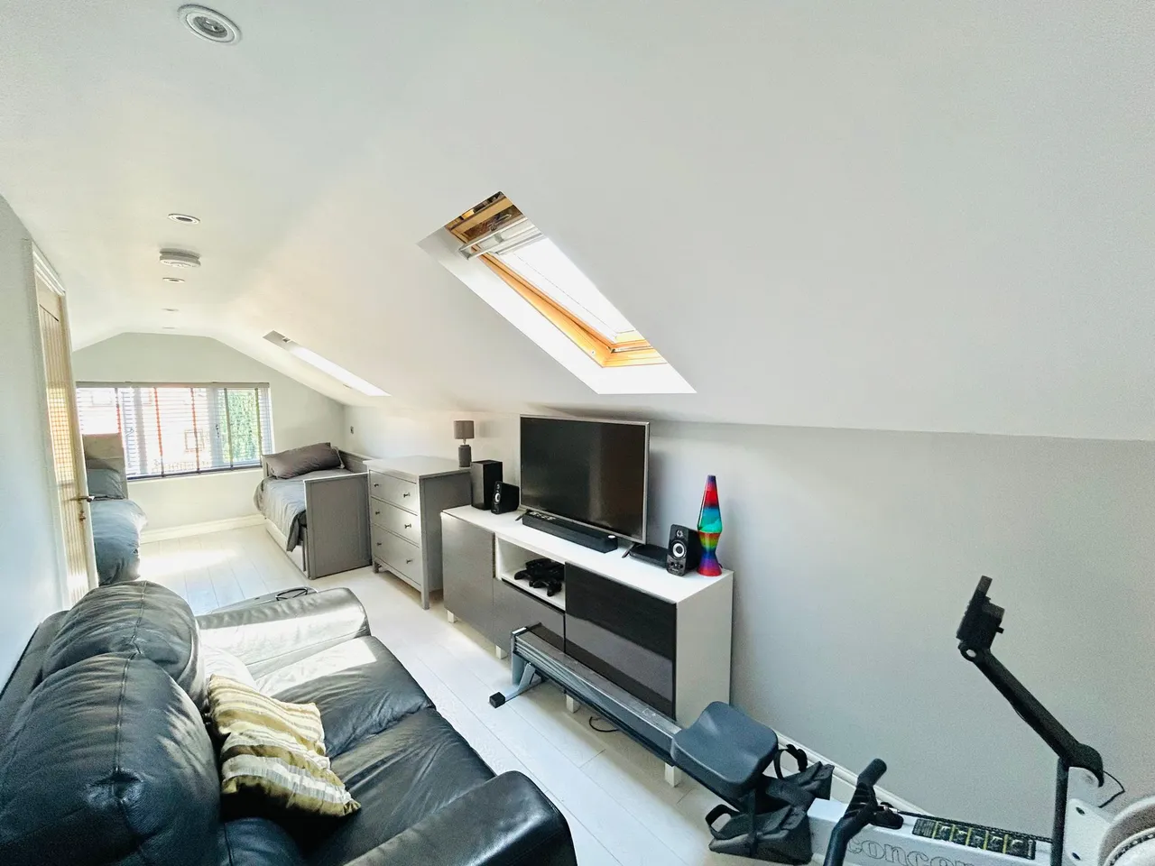 Stage Lane, Lymm, photo 7
