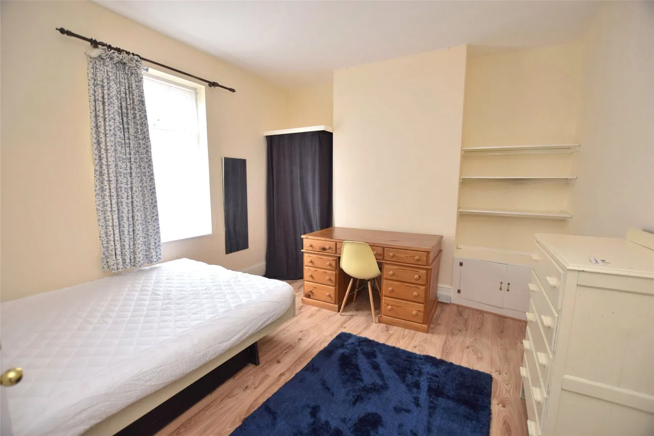 1 bed house to rent — St. Pauls Street North, Cheltenham, GL50 4AQ