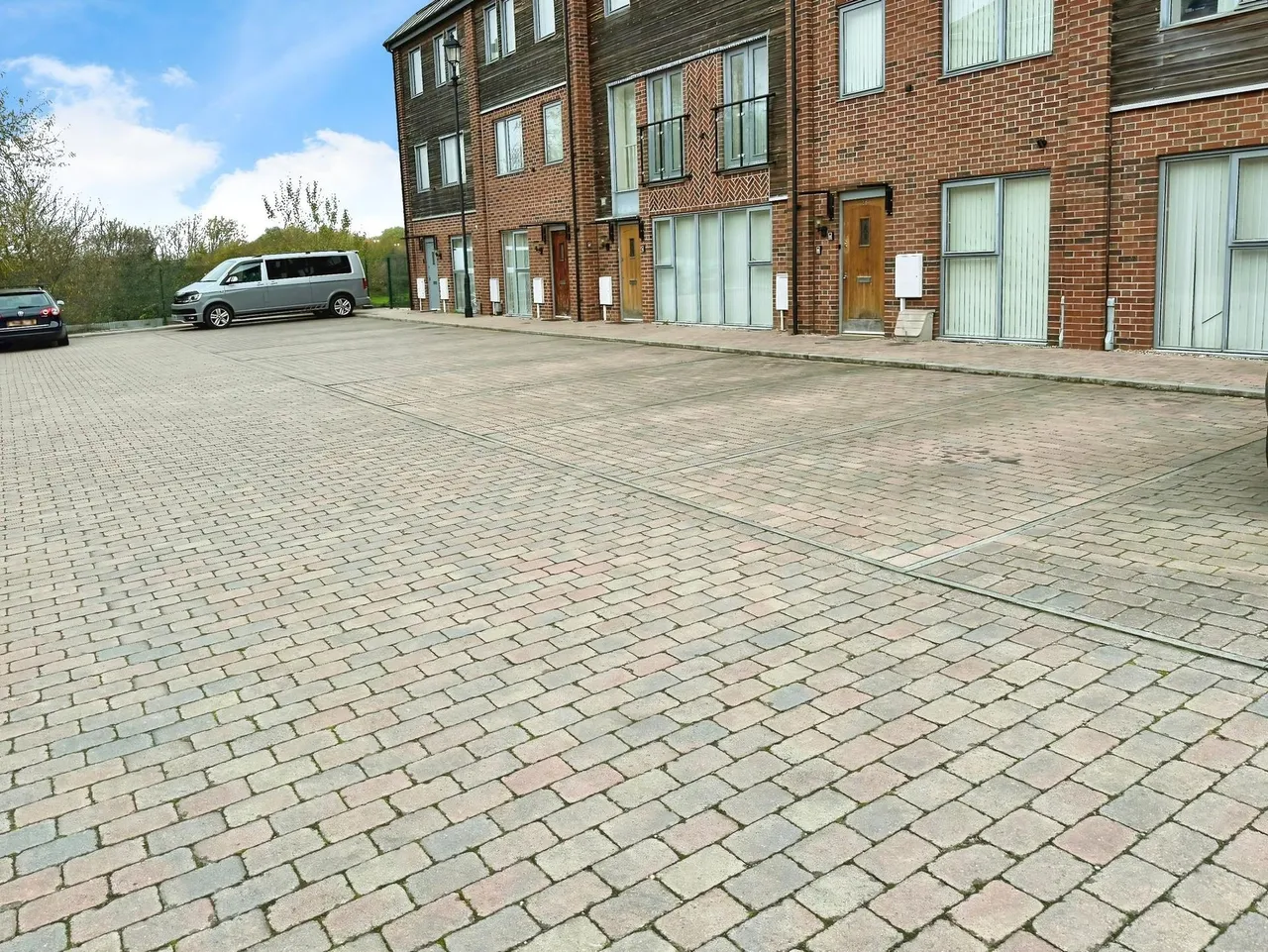 Sangha Close, Leicester, LE3, photo 23