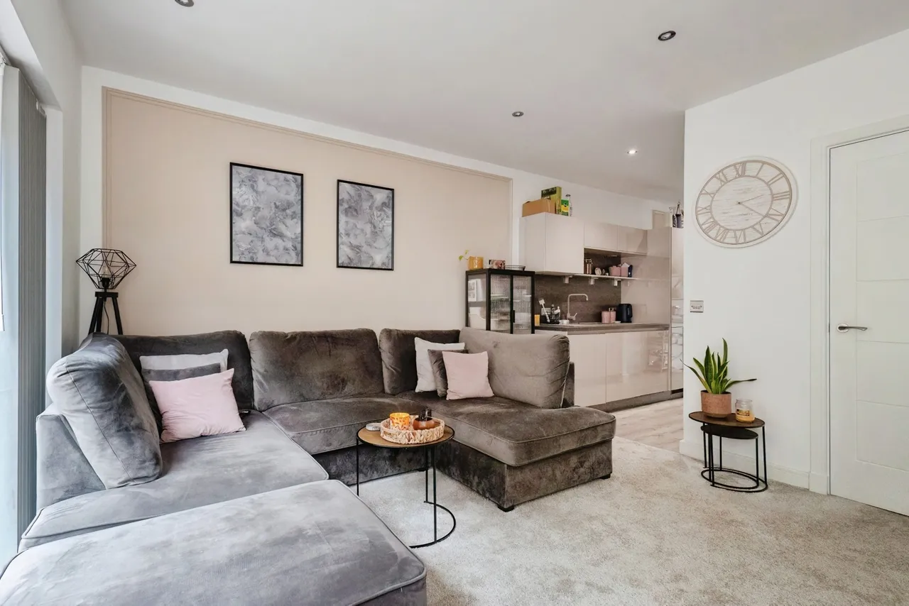 Riverside, Mossley, Ashton-under-Lyne, Greater Manchester, OL5, photo 6