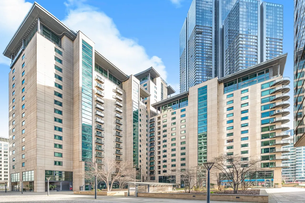 South Quay Square, London, E14, photo 6