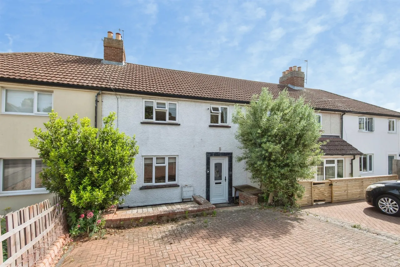 3 bed house for sale — Stake Piece Road, Royston