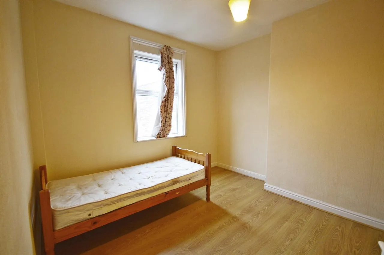 Barwick Street, Scarborough, North Yorkshire YO12 7AP, photo 6