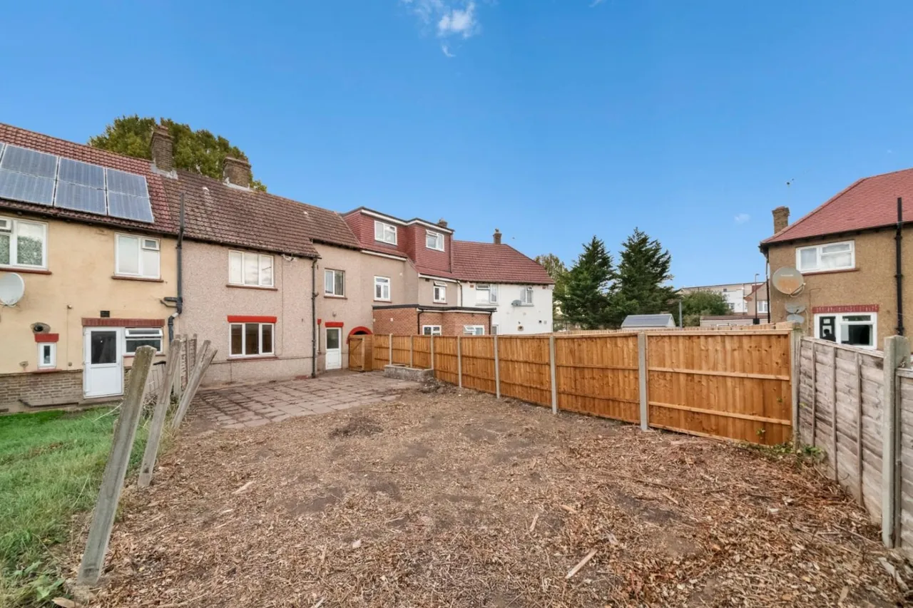Lady Margaret Road, Southall, UB1, photo 10
