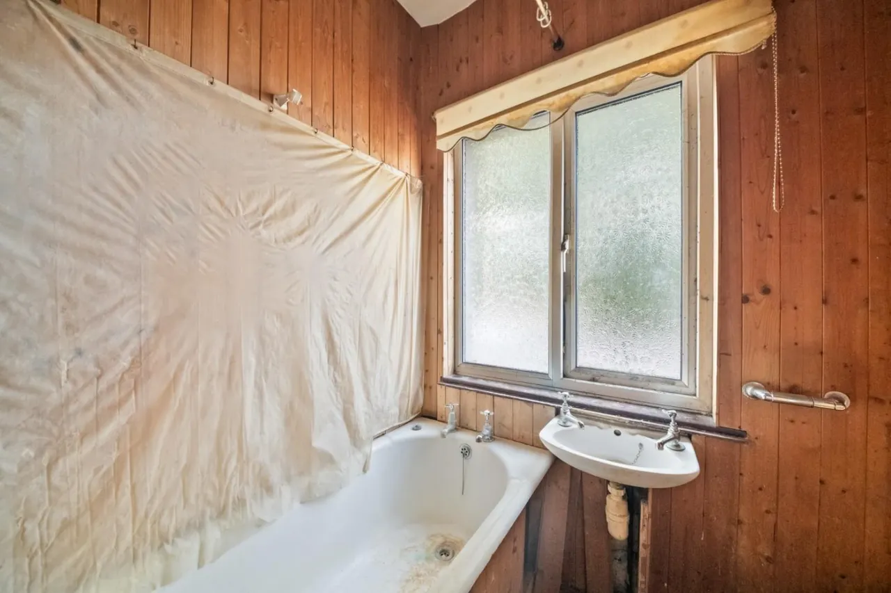 Lady Margaret Road, Southall, UB1, photo 9