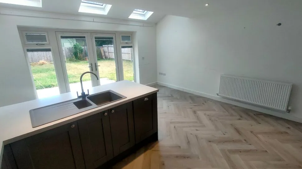 Maes Glyndwr, Wrexham, LL11, photo 11