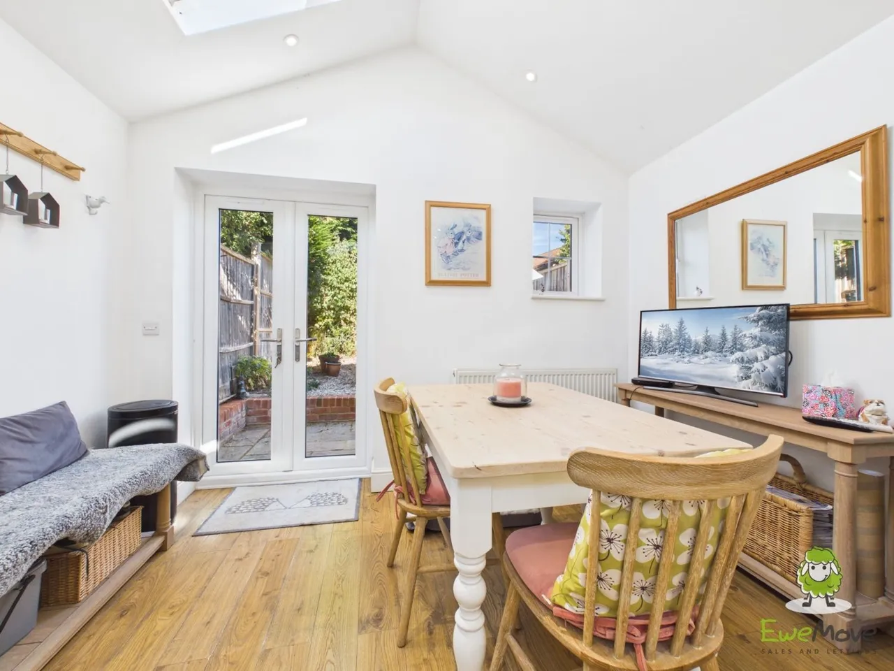 Bramley Road, Sherfield-on-Loddon, RG27, photo 13