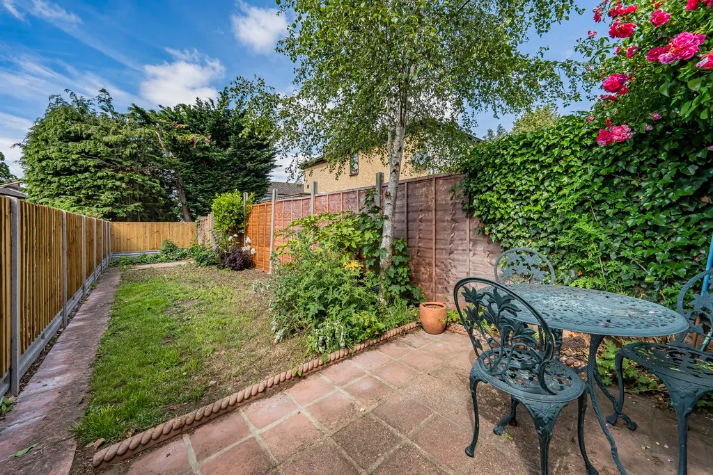 Ivy Cottages, Hillingdon, UB10, photo 19