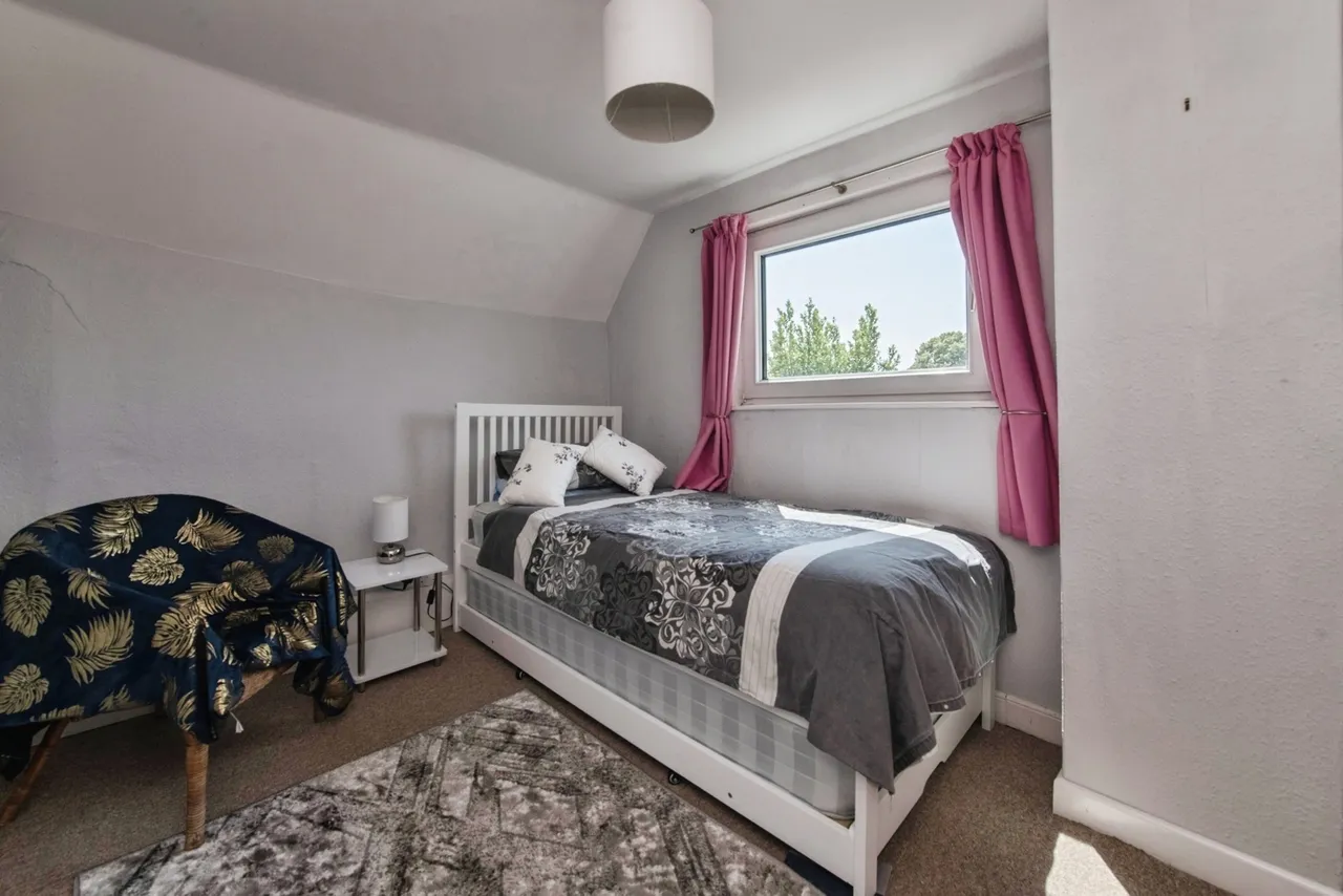 New Street, Honiton, EX14, photo 11
