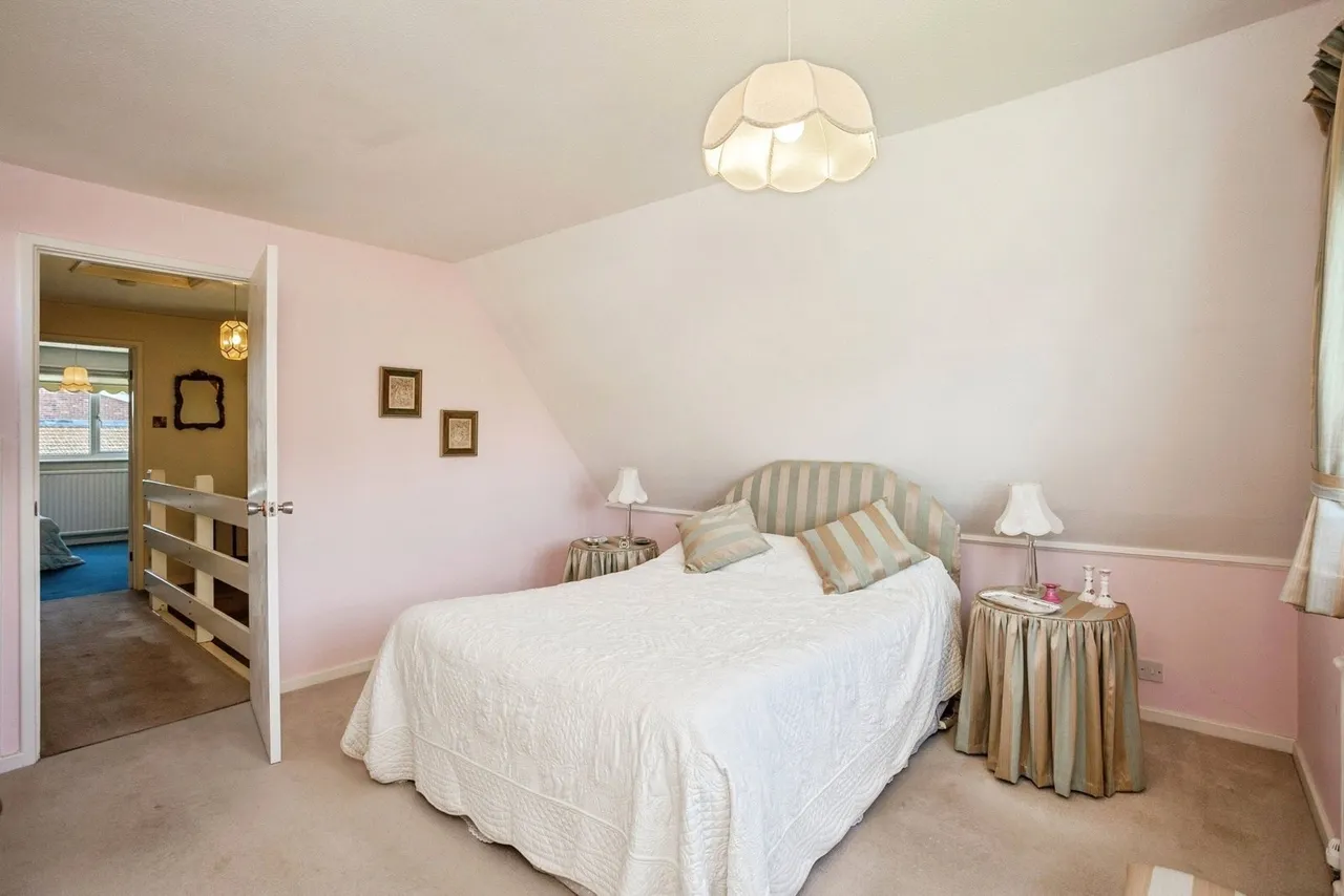 Cox Drive, Bottesford, NG13, photo 12