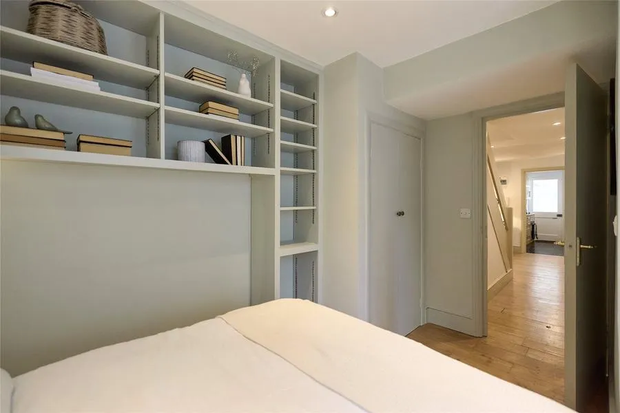 Hatherley Grove, London, W2, photo 22