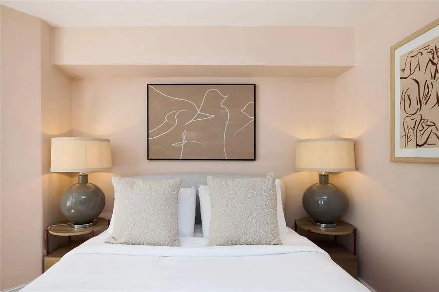 Hatherley Grove, London, W2, photo 49