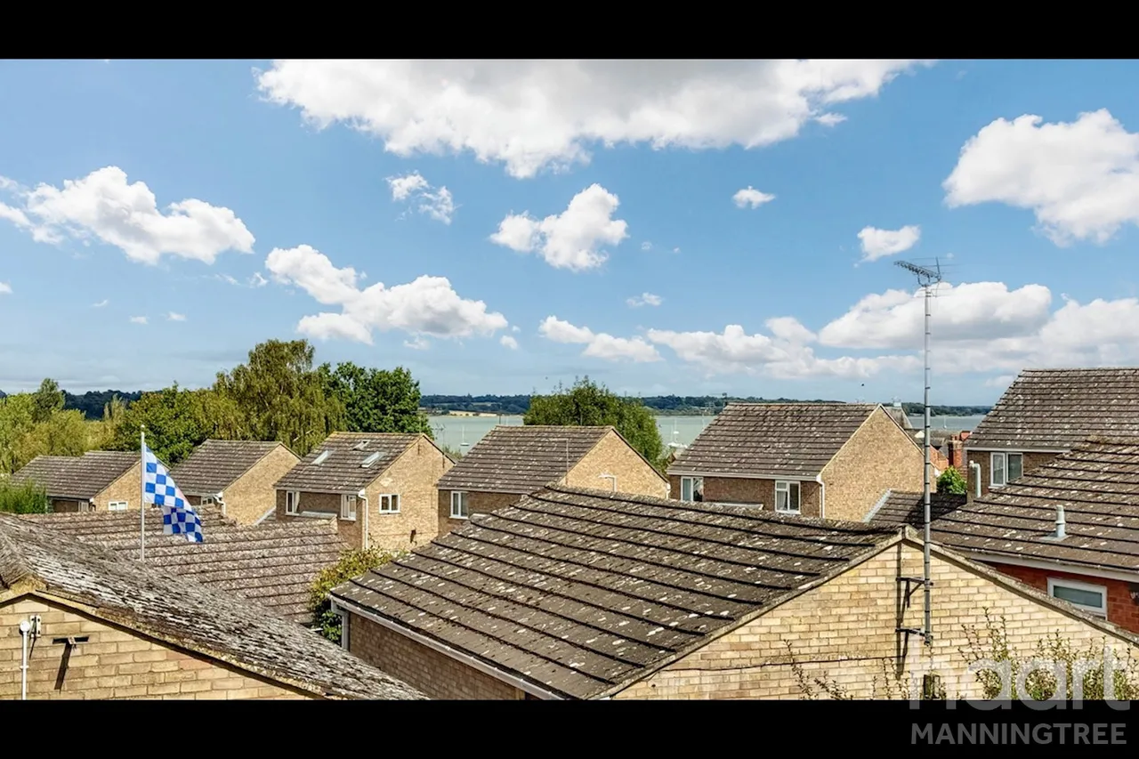 Knights Close, Lawford, CO11, photo 14