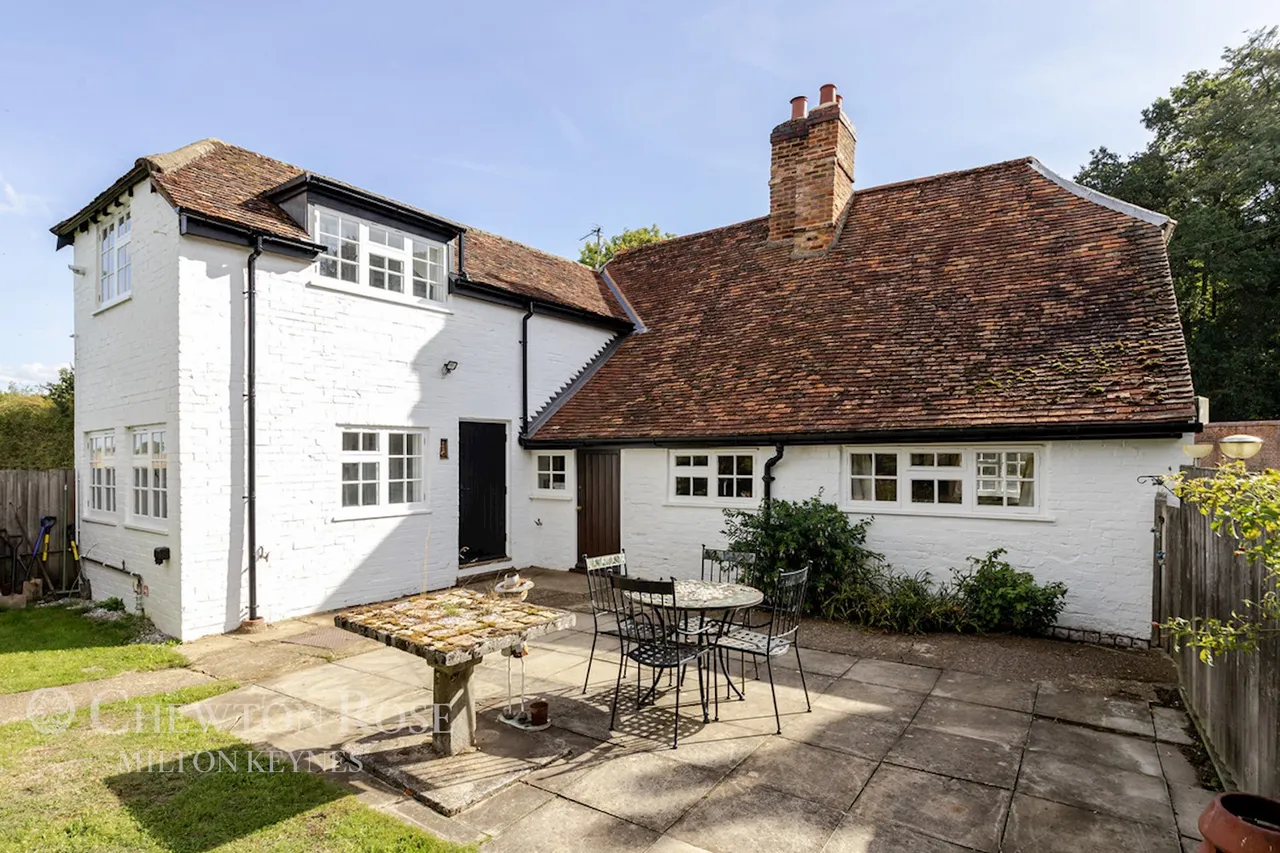 Mill Road, Husbourne Crawley, photo 47