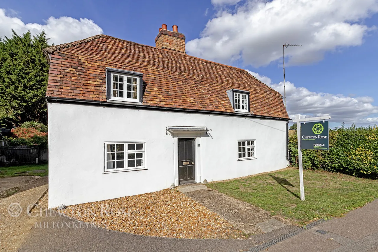 Mill Road, Husbourne Crawley, photo 2