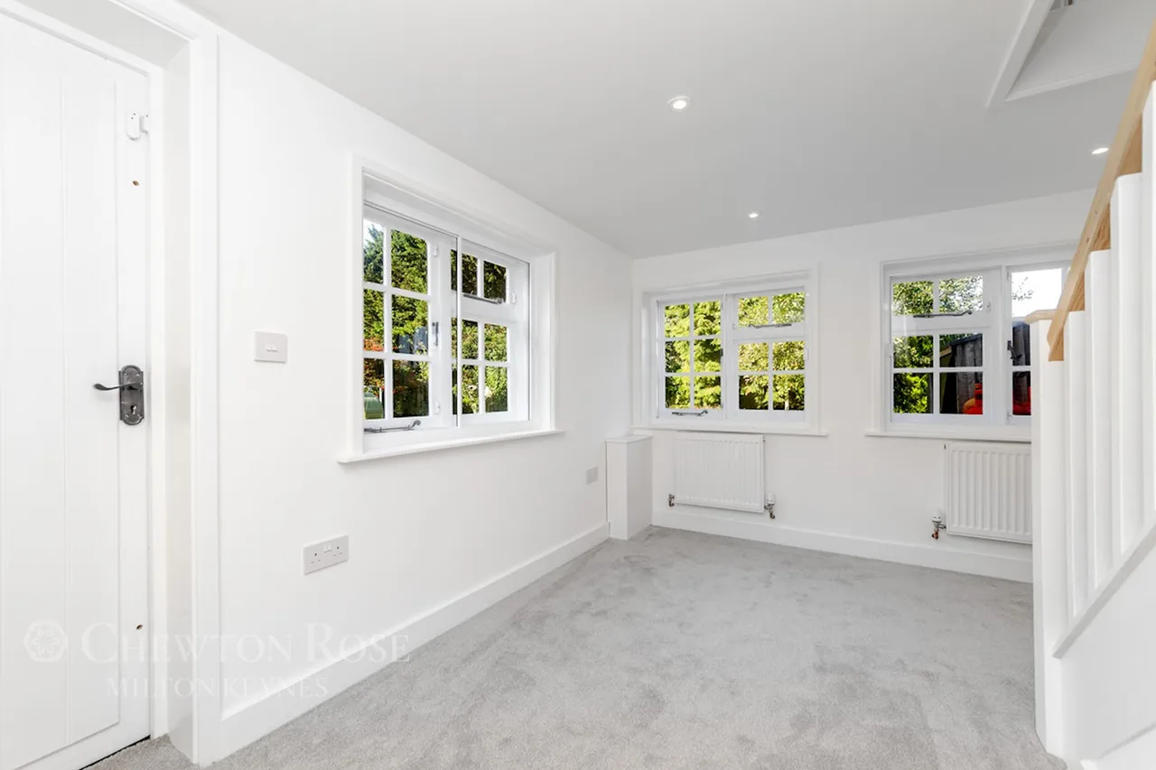 Mill Road, Husbourne Crawley, photo 18