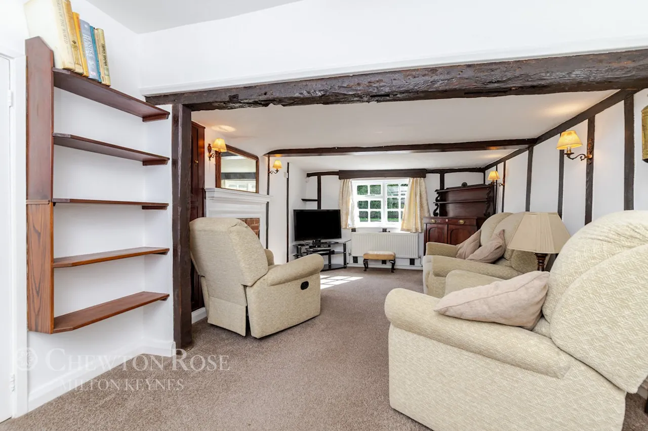 Mill Road, Husbourne Crawley, photo 11