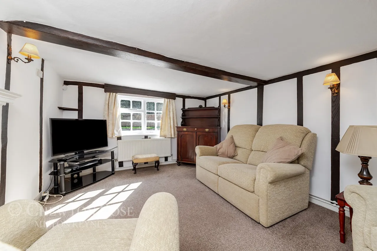 Mill Road, Husbourne Crawley, photo 10