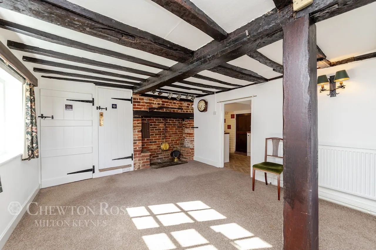 Mill Road, Husbourne Crawley, photo 16