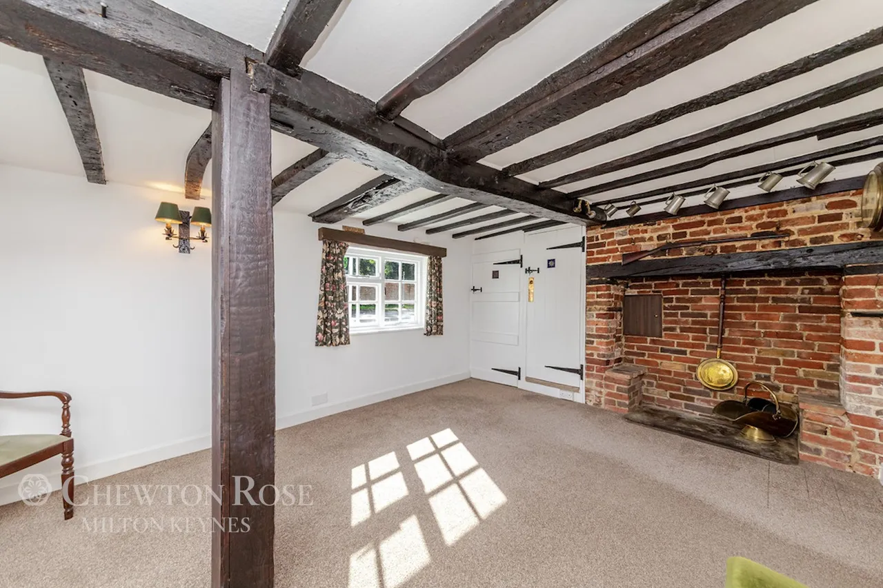 Mill Road, Husbourne Crawley, photo 14