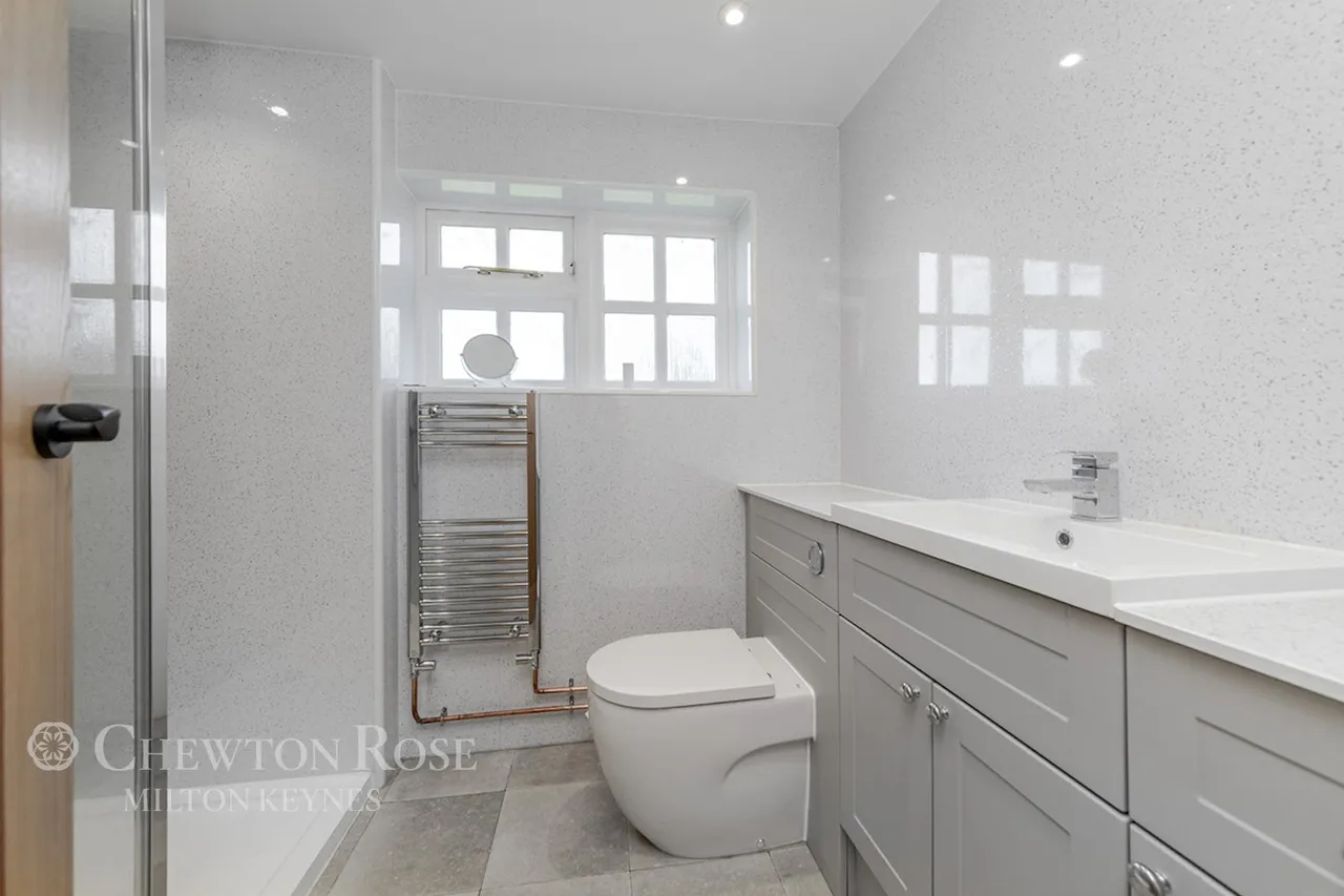 Mill Road, Husbourne Crawley, photo 26