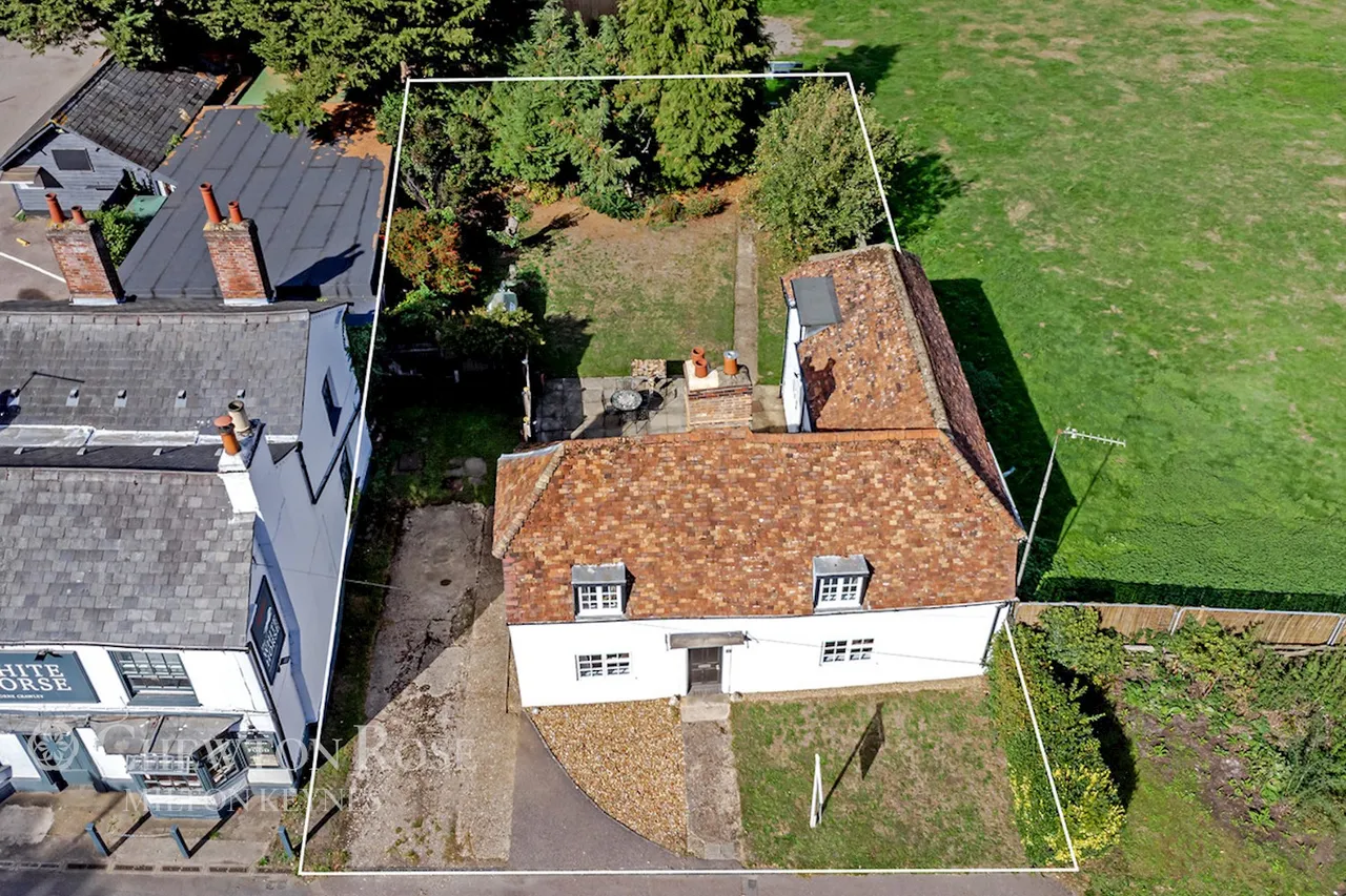 Mill Road, Husbourne Crawley, photo 3