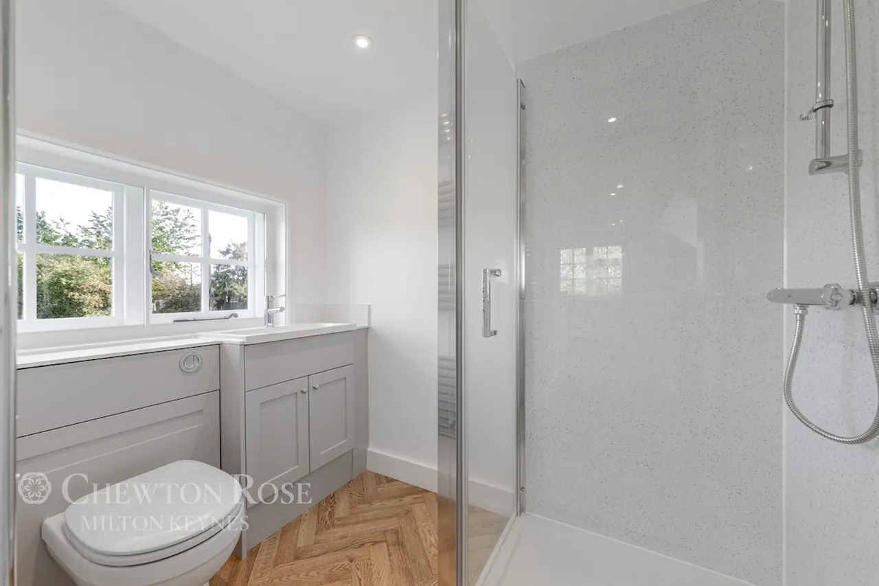 Mill Road, Husbourne Crawley, photo 34