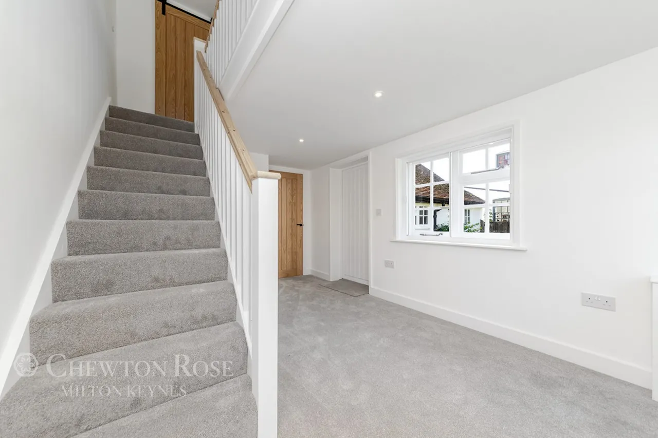Mill Road, Husbourne Crawley, photo 21