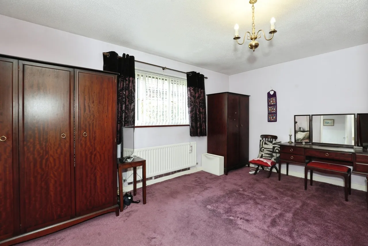 Dunham Crescent, Crewe, Cheshire, CW2, photo 10
