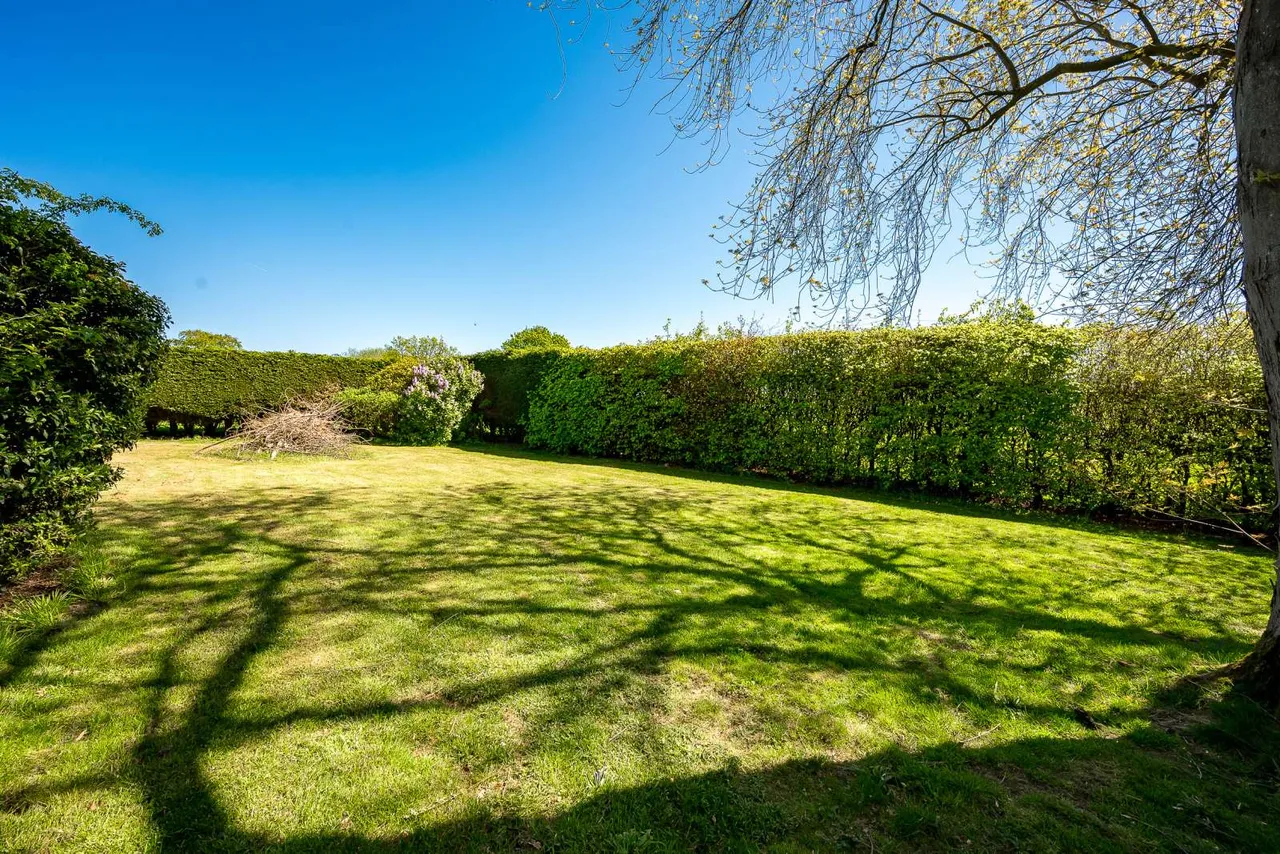 Macclesfield Road, Prestbury, SK10, photo 27