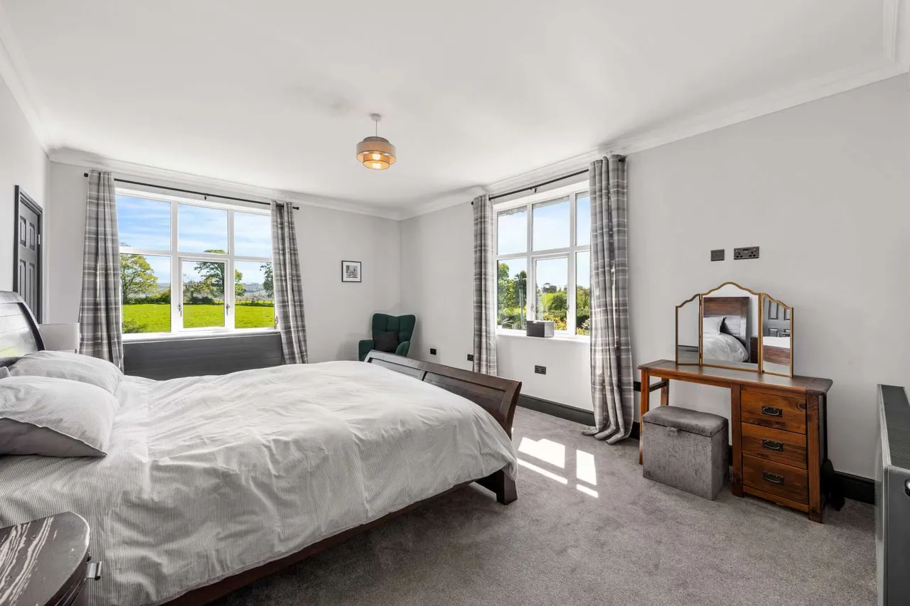 Macclesfield Road, Prestbury, SK10, photo 14